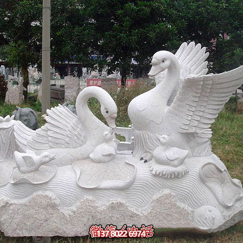 創(chuàng)意企鵝雕塑，點綴你的公園廣場