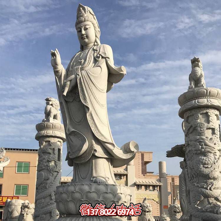 滴水觀音大型雕塑，欣賞美麗的戶外景點