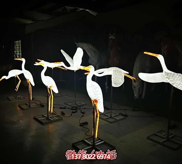 玻璃鋼雕塑景觀亮化，點亮景區(qū)園林