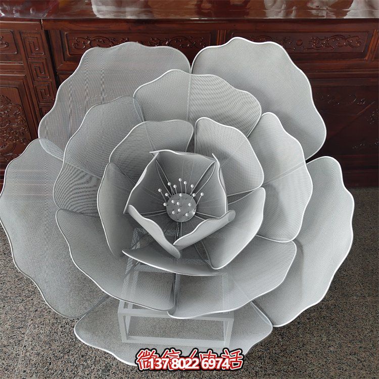 不銹鋼鏤空戶外蓮花雕塑，更美的園林景觀