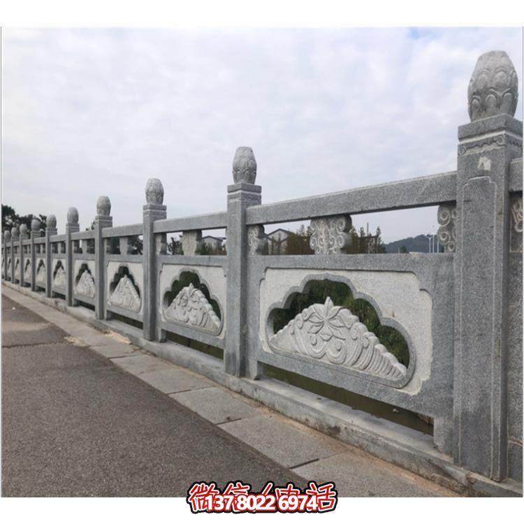精致青石石雕欄桿，打造美麗公園景區(qū)