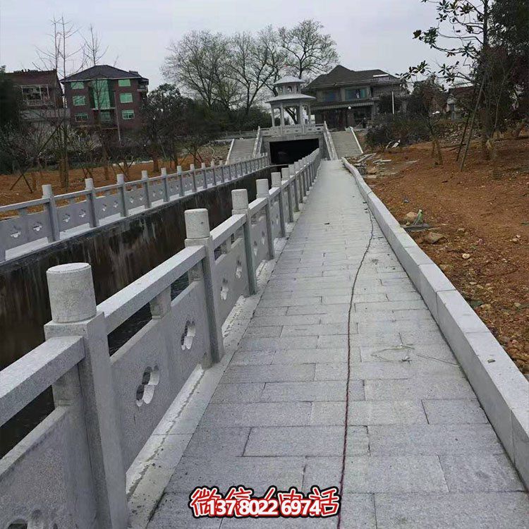 精美大理石護欄雕塑，點綴河道戶外環(huán)境